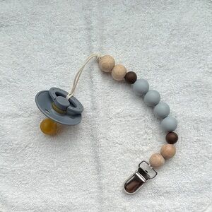 Neutral Gray & Mustard Pacifier Clip with Wooden Beads